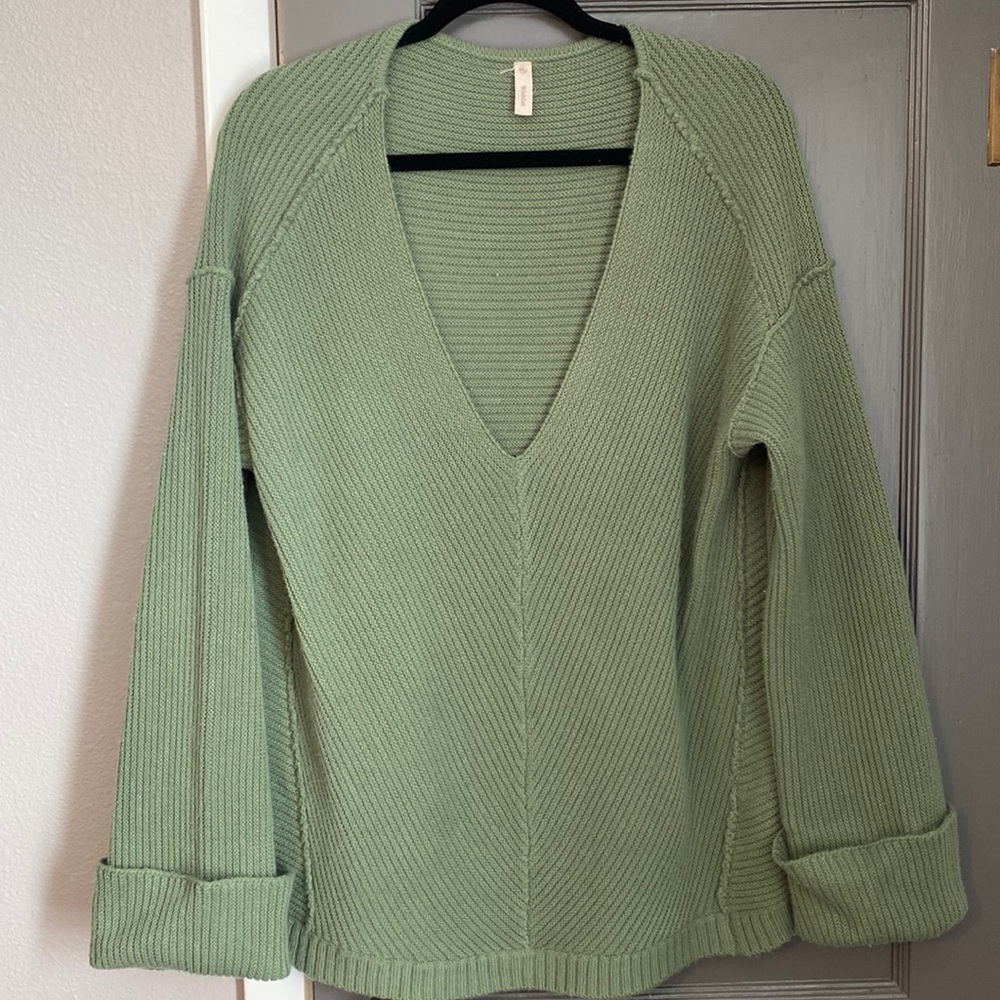 Women’s Sweater